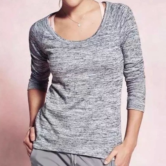 Athleta No Sweatin' It Sharkbite Raglan Long Sleeve Sweatshirt Gray Top Size XS - Picture 1 of 7